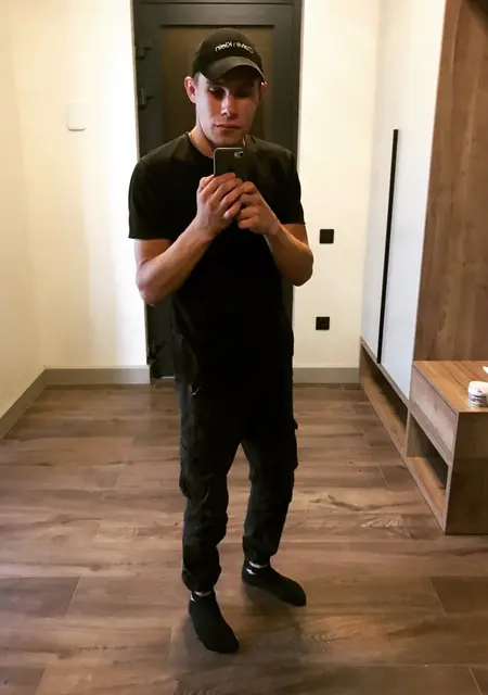 Я Kola, 25, знакомлюсь для постоянных отношений в Мукачеве