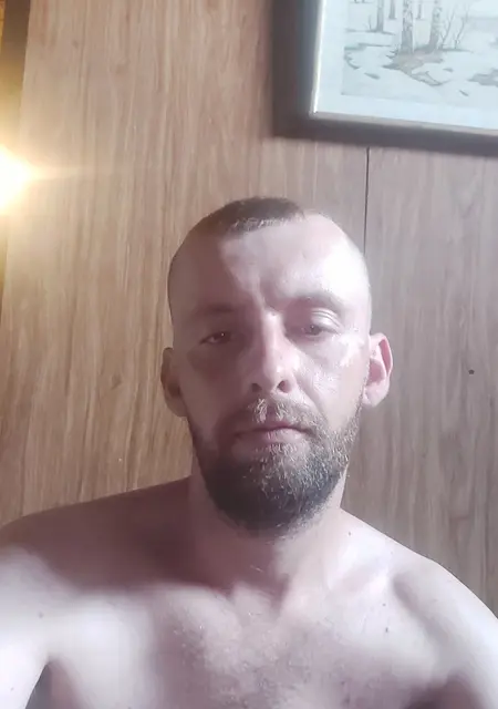 Димарик из Брюсселя, мне 35, познакомлюсь на одну ночь