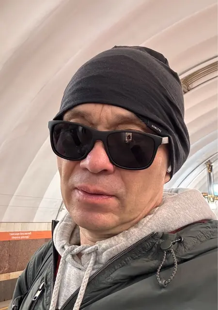 Victor из Блэкпул, мне 55, познакомлюсь на одну ночь