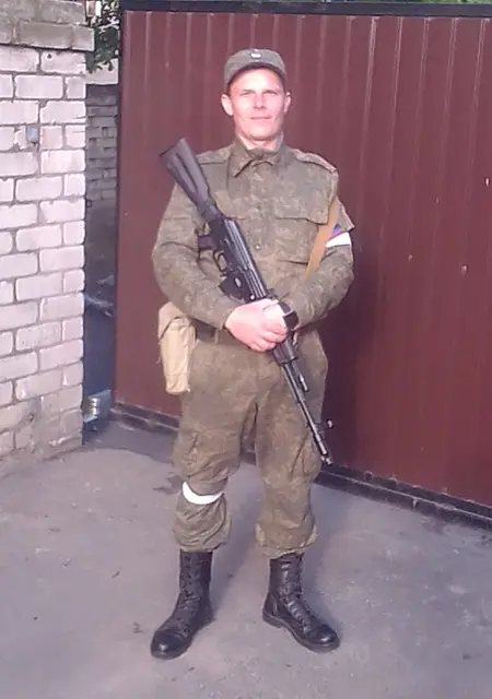 I'm Dima, 34, looking to meet for no strings attached in Manchester