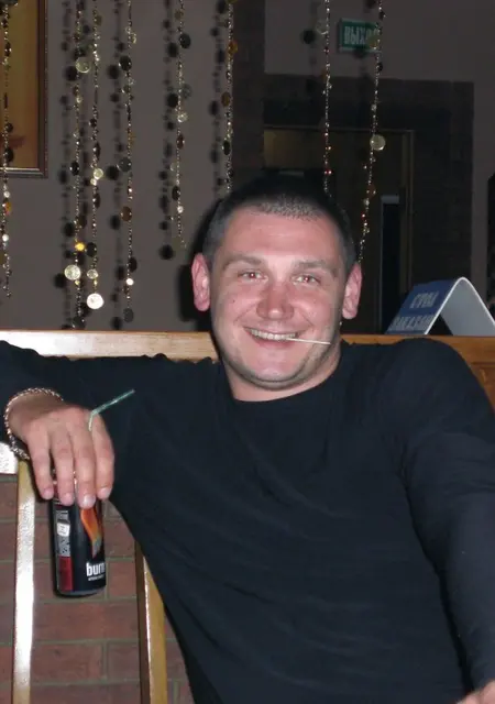 Я Дмитрий, 43, знакомлюсь для приятного времяпровождения в Светлогорске