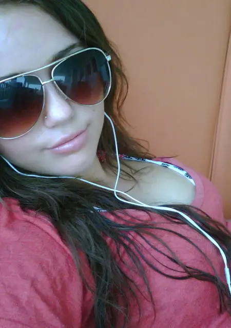 Я Олександра, 27, знакомлюсь без обязательств в Бердянске