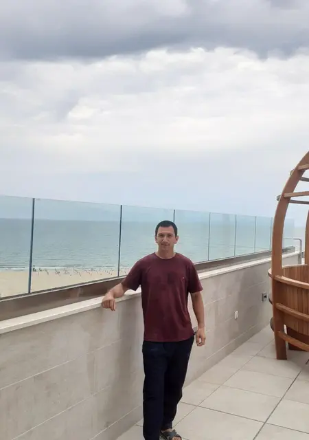 Alex из Враца, ищу на сайте знакомства на одну ночь