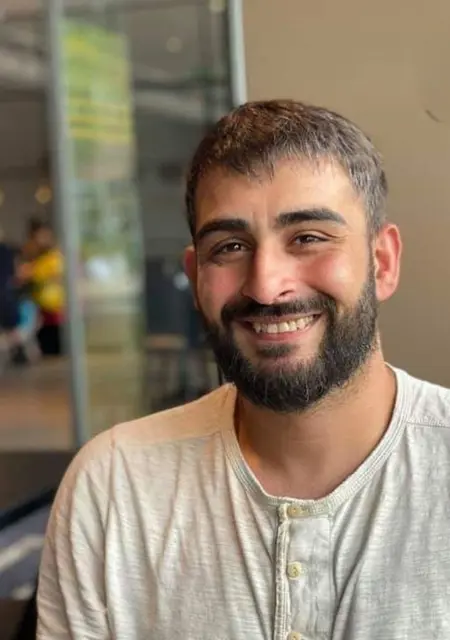 Emre из Стокгольма, мне 34, познакомлюсь