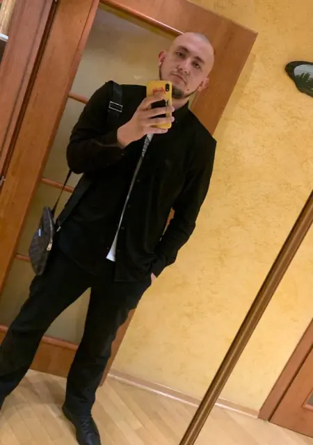 Дмитрий из Ярмолинцев, ищу на сайте открытые отношения