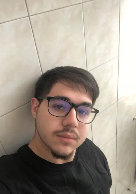 Я Antonio, 19, из Триджано, ищу знакомство для дружбы