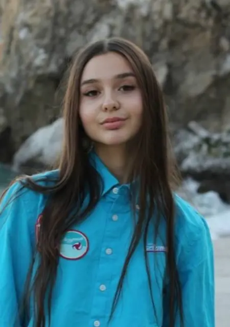 Камила из Киева, ищу на сайте вирта