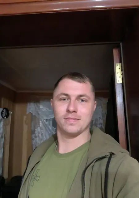 Igor из Житомира, мне 28, познакомлюсь на одну ночь