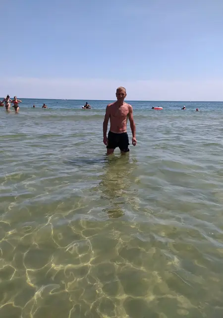 Я Андрей, 53, из Хмельницкого, ищу знакомства на одну ночь