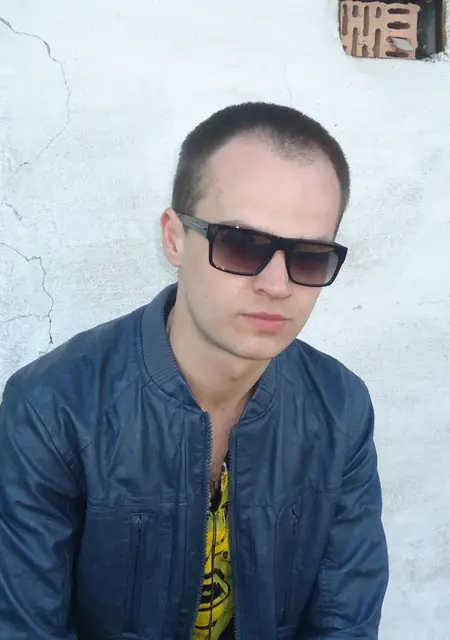 Я Аркадий, 37 років з Макіївки, шукаю знайомство для приємного проведення часу