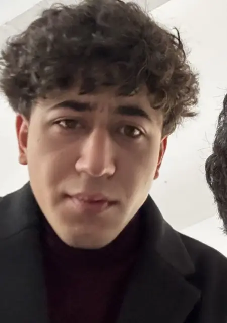 Я Huseyn, 18, знакомлюсь без обязательств в Берлине