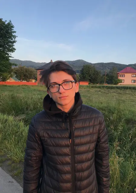 Я Volodymyr, 21 років, знайомлюсь для постійних стосунків у Львові