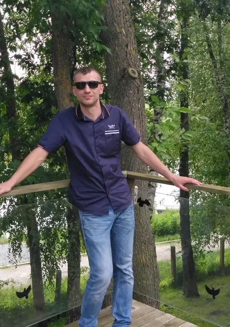 Дмитрий из Ровно, ищу на сайте знакомства на одну ночь