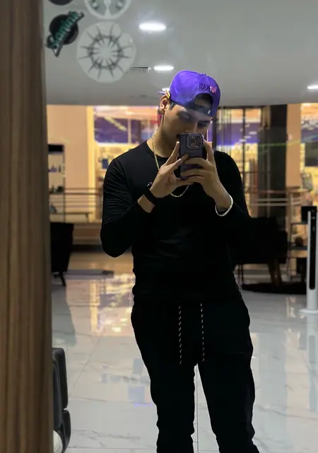 Я Irwin, 28, знакомлюсь на одну ночь в Гвадалахаре