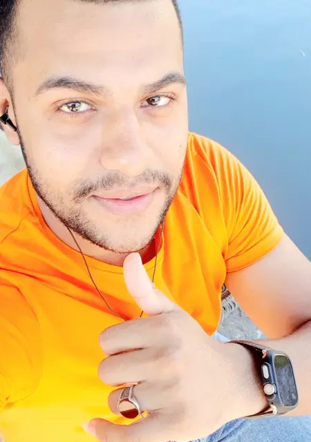 Barakat из Каира, мне 26, познакомлюсь для постоянных отношений