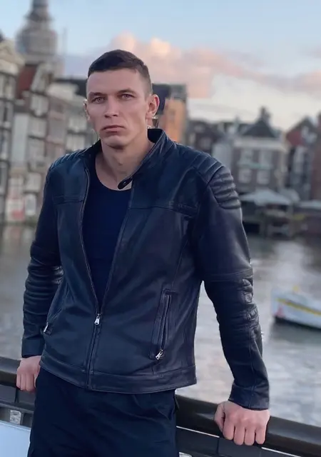 Вадим из Пинска, ищу на сайте знакомства без обязательств