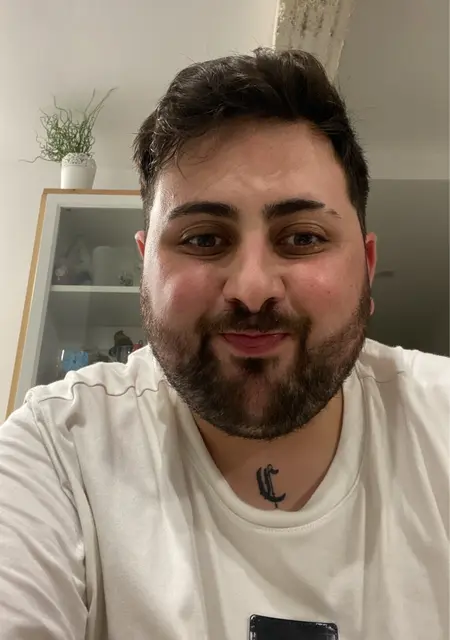 Я Casta, 26, знакомлюсь на одну ночь в Виге