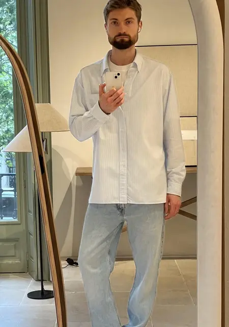 Илья из Барселоны, ищу на сайте знакомства без обязательств