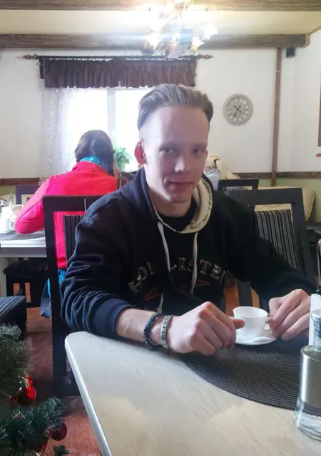 Я Никита, 23, знакомлюсь без обязательств в Броварах
