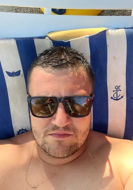 Я Nezir, 32, из Ландсхута, ищу знакомства на одну ночь