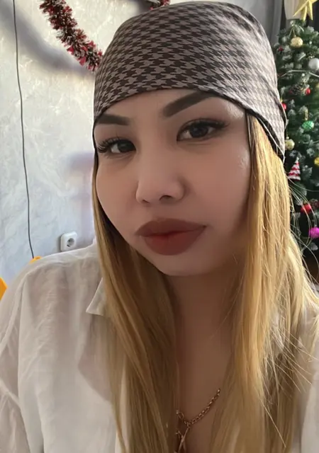 Карлыгаш из Астаны, ищу на сайте общение