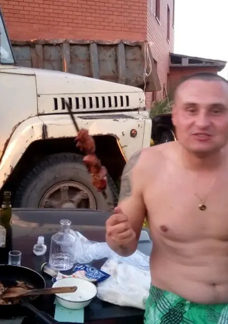 Ura Urohka из Кременчуга, мне 45, познакомлюсь на одну ночь