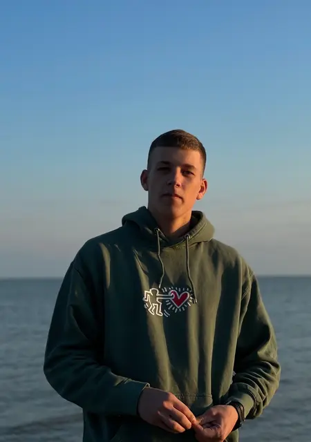 Вячеслав из Макеевки, ищу на сайте вирта