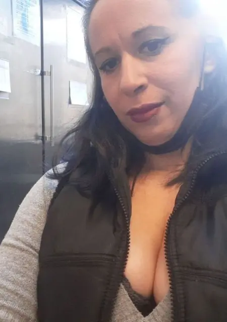 Georgiana из Бухареста, мне 33, познакомлюсь