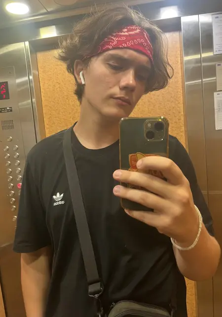 Я Misha, 23, знакомлюсь для вирта в Бангкоке