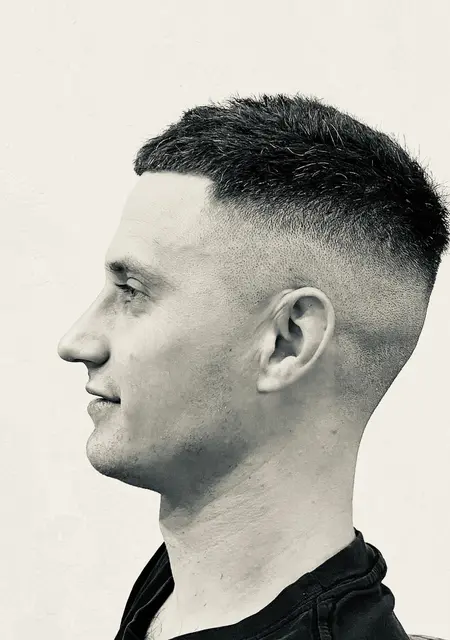 Я Kostiantyn, 25, из Новограда-Волынского, ищу знакомства на одну ночь