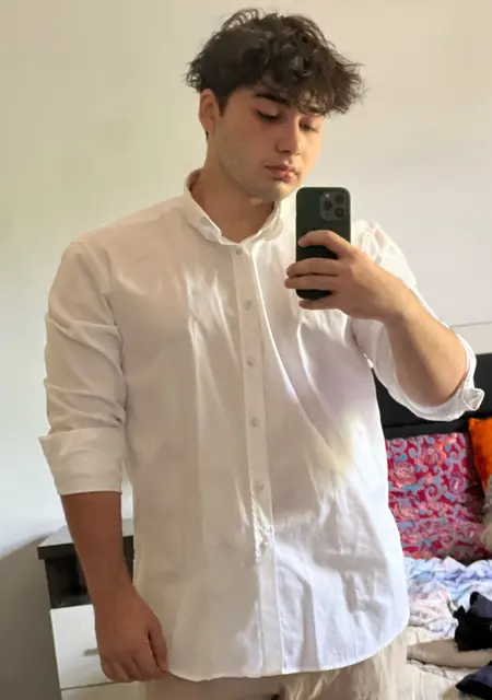 Бехруз из Ташкента, мне 18, познакомлюсь для вирта