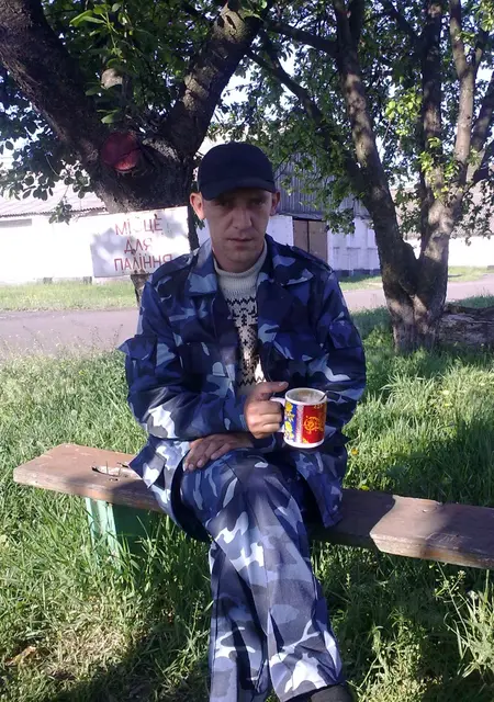 Я Руслан, 42, из Кривого Рога, ищу знакомство для вирта