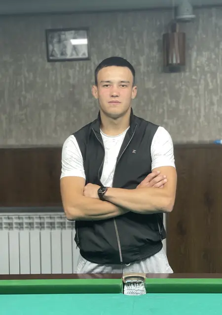 Andro из Праги, мне 20, познакомлюсь для вирта