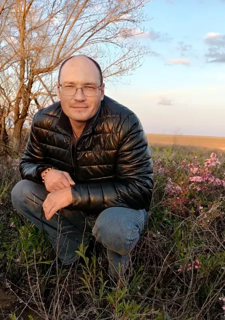 Константин из Актобе, мне 40, познакомлюсь для открытые отношения