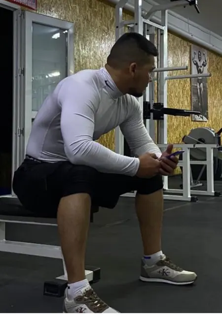 Айдос из Астаны, ищу на сайте вирта