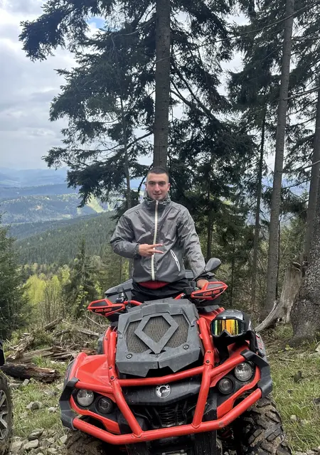 Я Danil, 19, знакомлюсь без обязательств в Праге