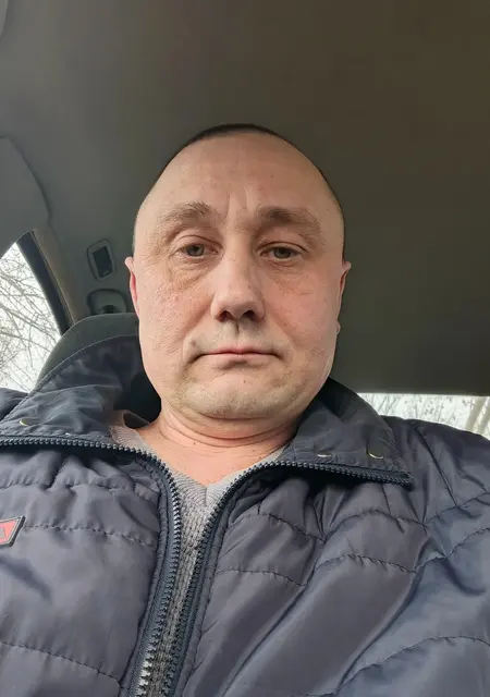 Я Міша, 43, знакомлюсь для приятного времяпровождения в Ватутине