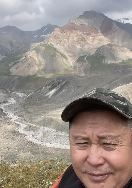 Я Иса, 54, из Бишкека, ищу знакомство для дружбы