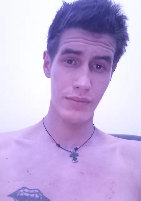 Андрей из Донецка, ищу на сайте знакомства на одну ночь