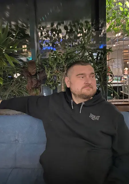 Олександр з Коростеня, шукаю на сайті знайомства на одну ніч