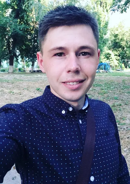 Я Сергей, 30 років, знайомлюсь для спілкування у Львові