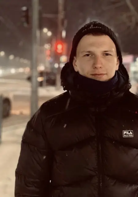 Андрей из Хмельницкого, мне 32, познакомлюсь на одну ночь