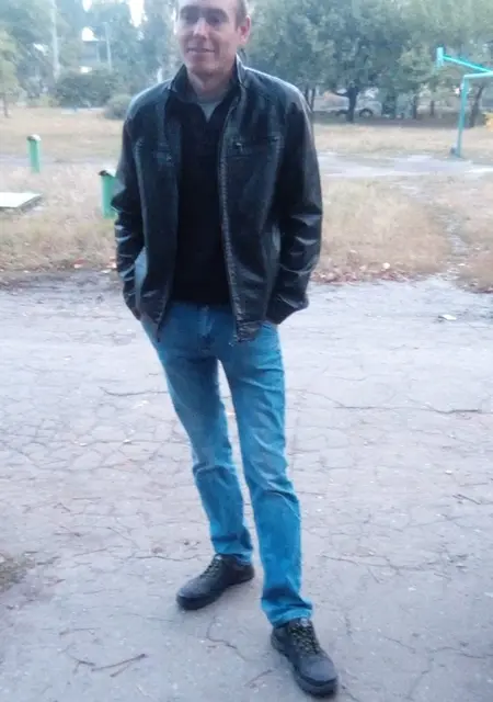 Я Миша, 34 років, знайомлюсь без зобов'язань у Павлограде