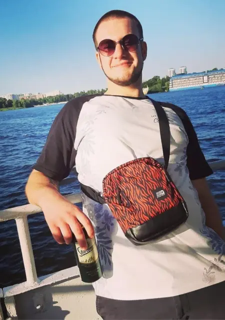 Я Паша, 29, знакомлюсь без обязательств в Чернигове