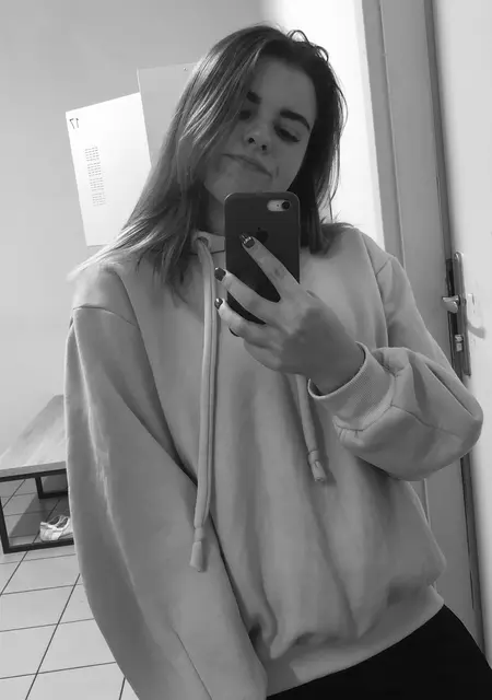 Я Ася, 25, знакомлюсь для приятного времяпровождения в Днепре