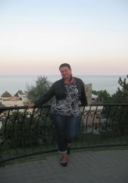 Татьяна из Киева, мне 55, познакомлюсь на одну ночь