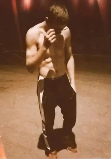 Я Владислав, 19, знакомлюсь без обязательств в Одессе