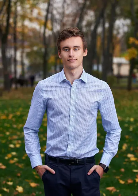 Я Егор, 22, из Харькова, ищу знакомство для совместных путешествий