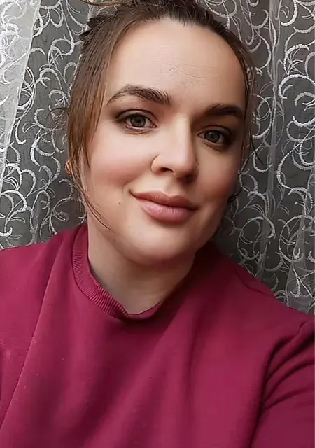 Віка из Днепра, мне 33, познакомлюсь для общения