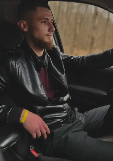 Yura з Червонограда, шукаю на сайті приємне проведення часу